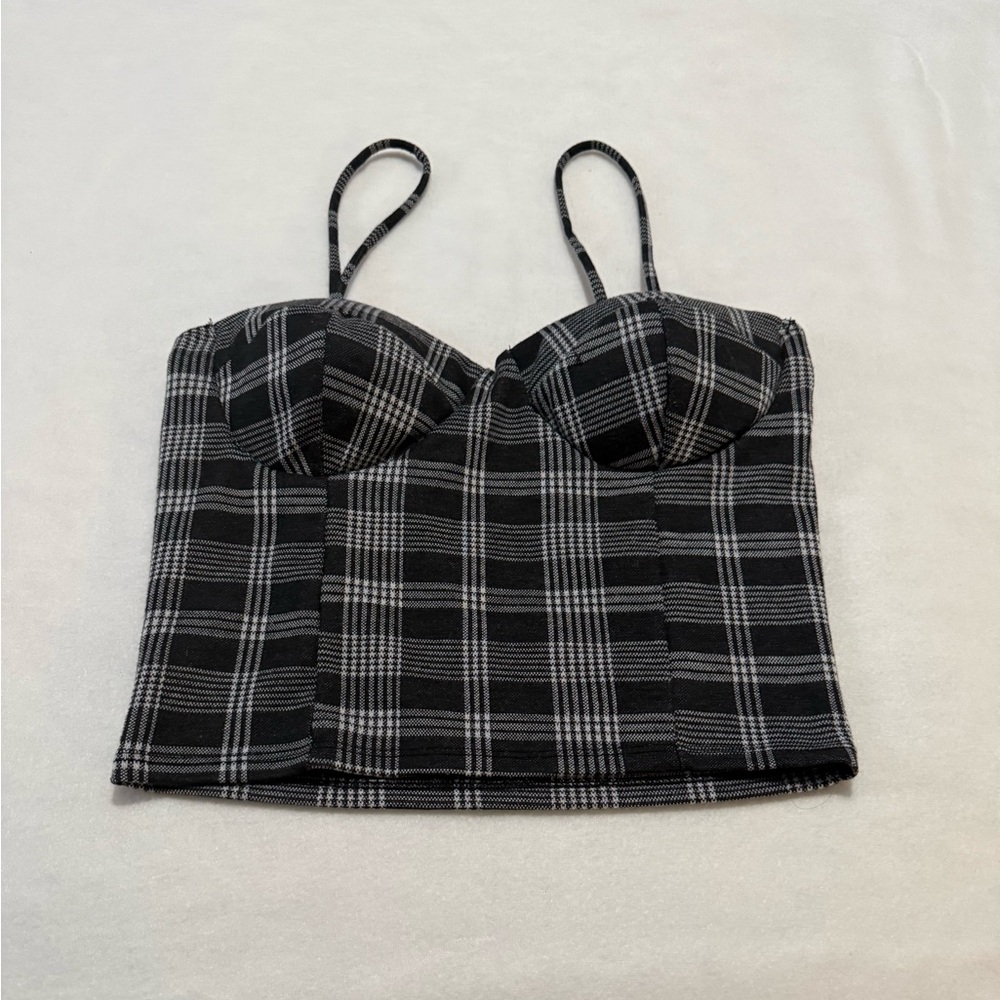 Black & white checkered padded spaghetti strap crop top